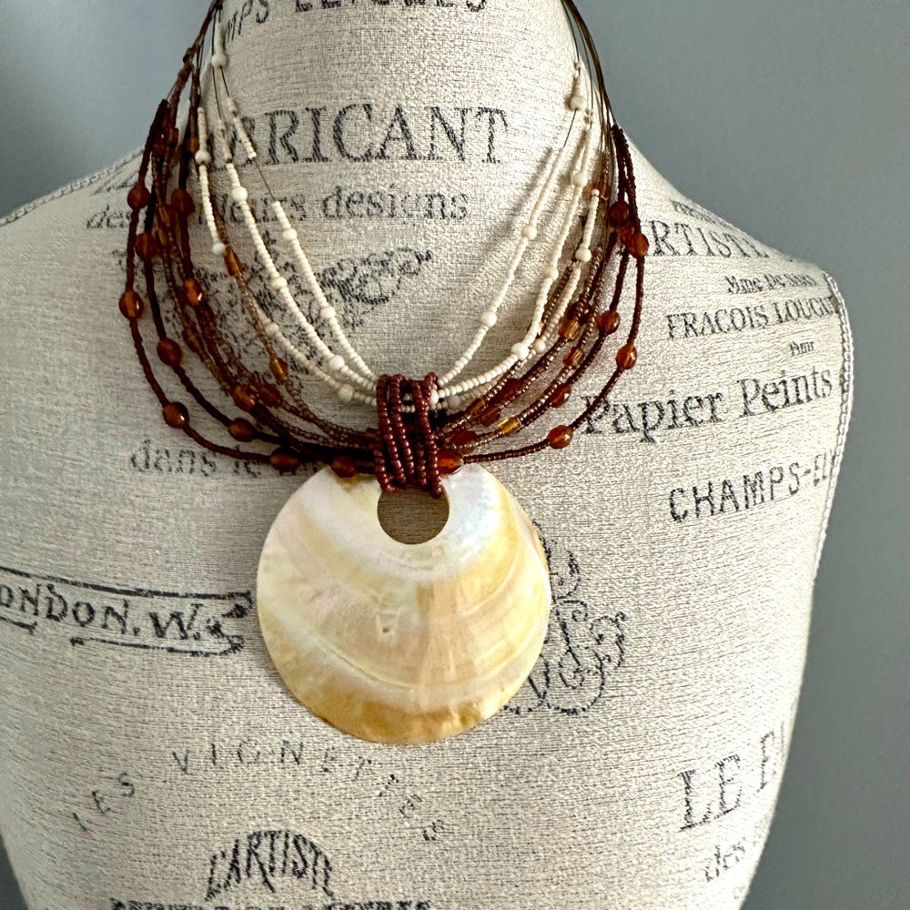 Beaded necklace.